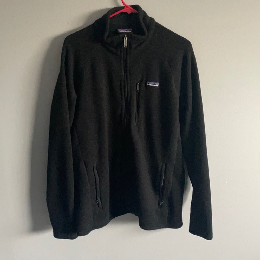 Black Patagonia Zip up